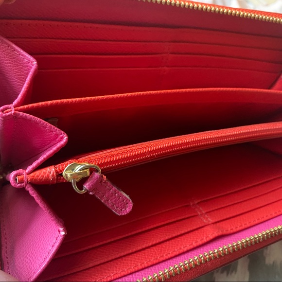 COACH wallet - Picture 4 of 5